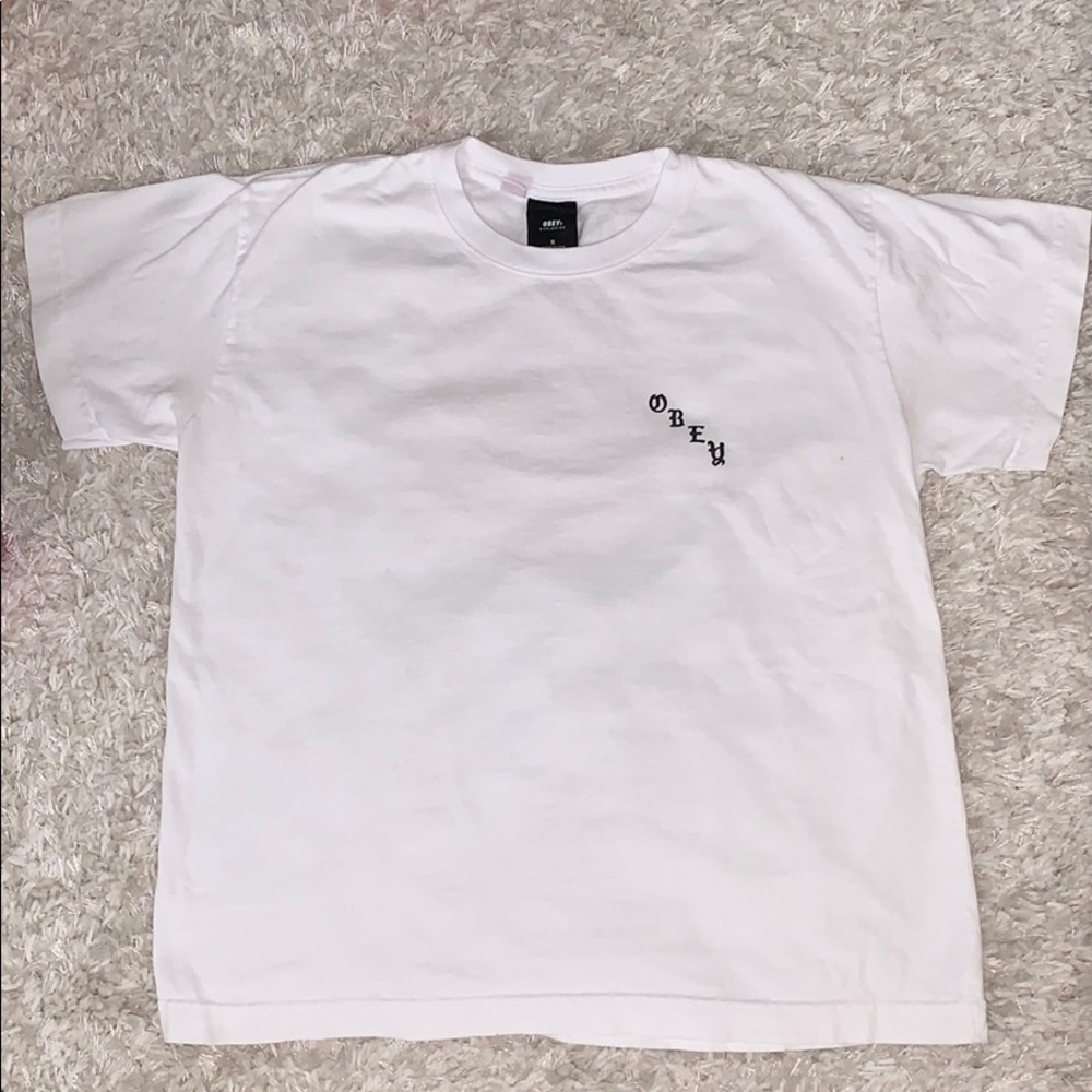 obey t shirt